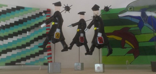 Ribe er selvfølgelig en by med kunsthåndværkere. Her er det gået ud over byens nattevægtere som man kan få en aften-byrundtur med.