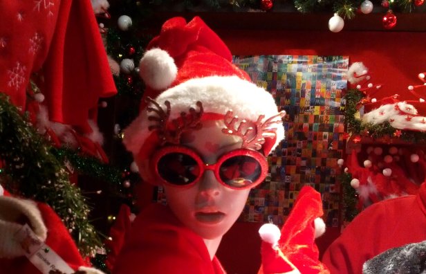 nissehuer på julemarked